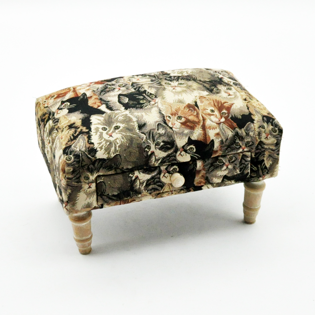 Cat Footstool With Drawer - Image 3