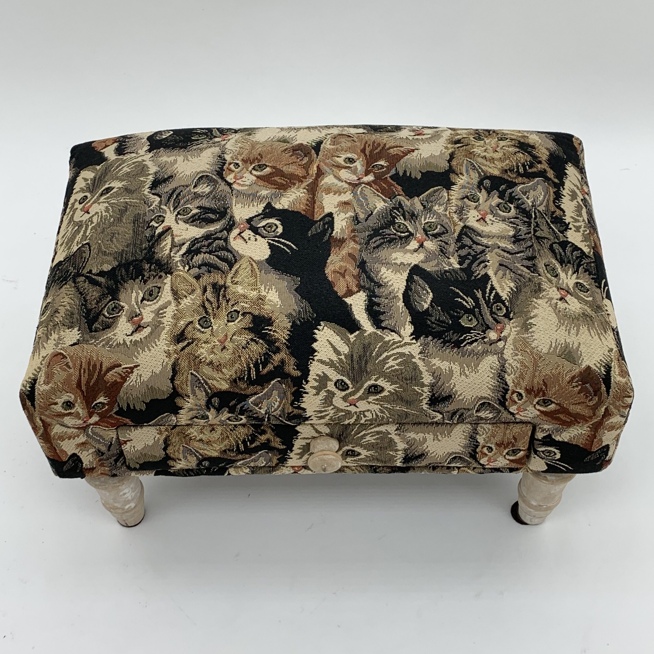 Cat Footstool With Drawer - Image 2