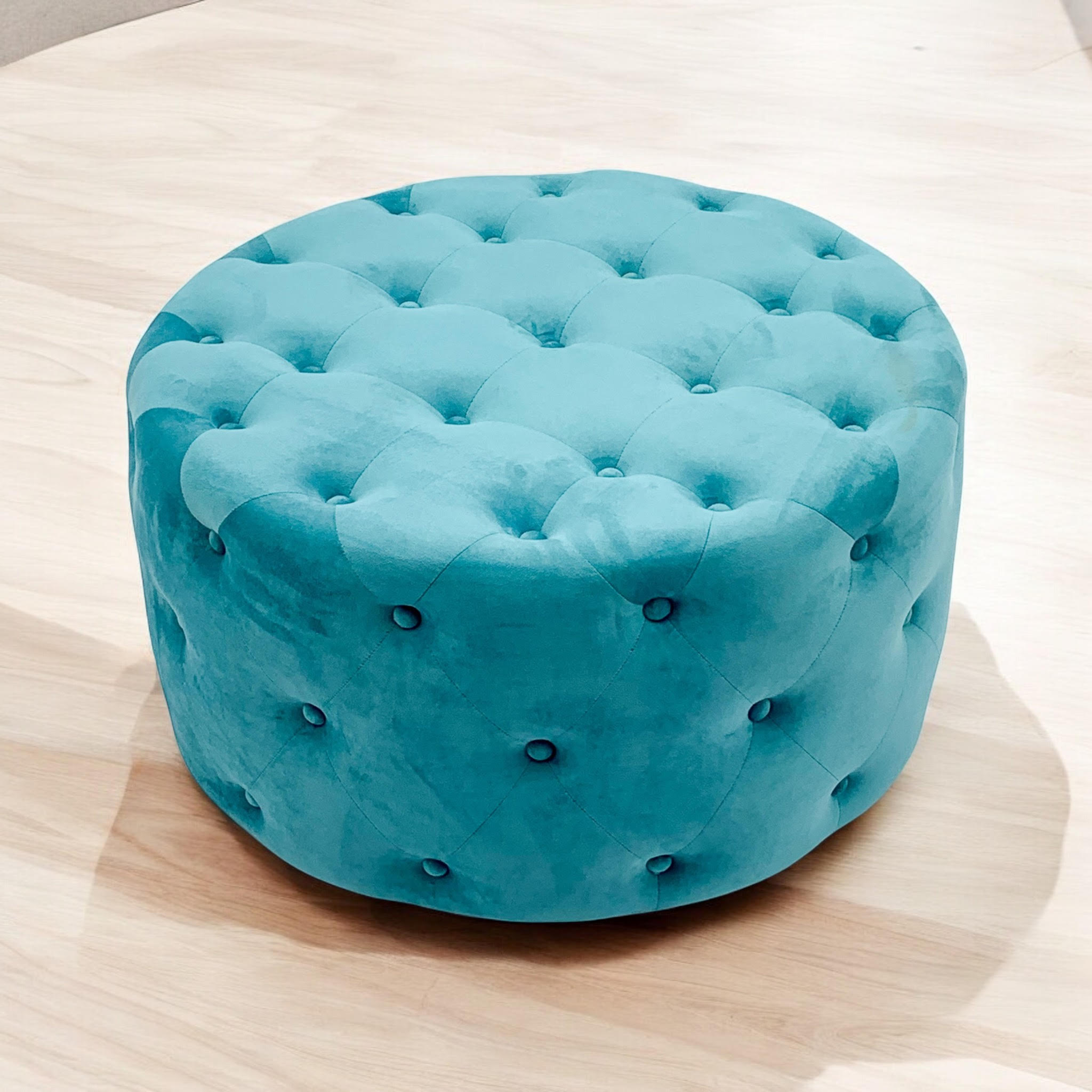 80x80cm Blue Buttoned Round Footstool - Image 5
